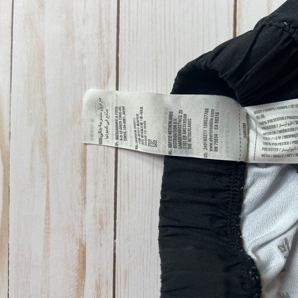 Abercrombie Active Black Girl's Shorts Size 11/12 - Picture 4 of 9